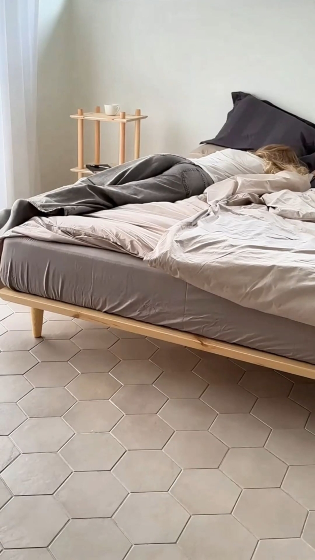 Air bed 160 thumbnail 1